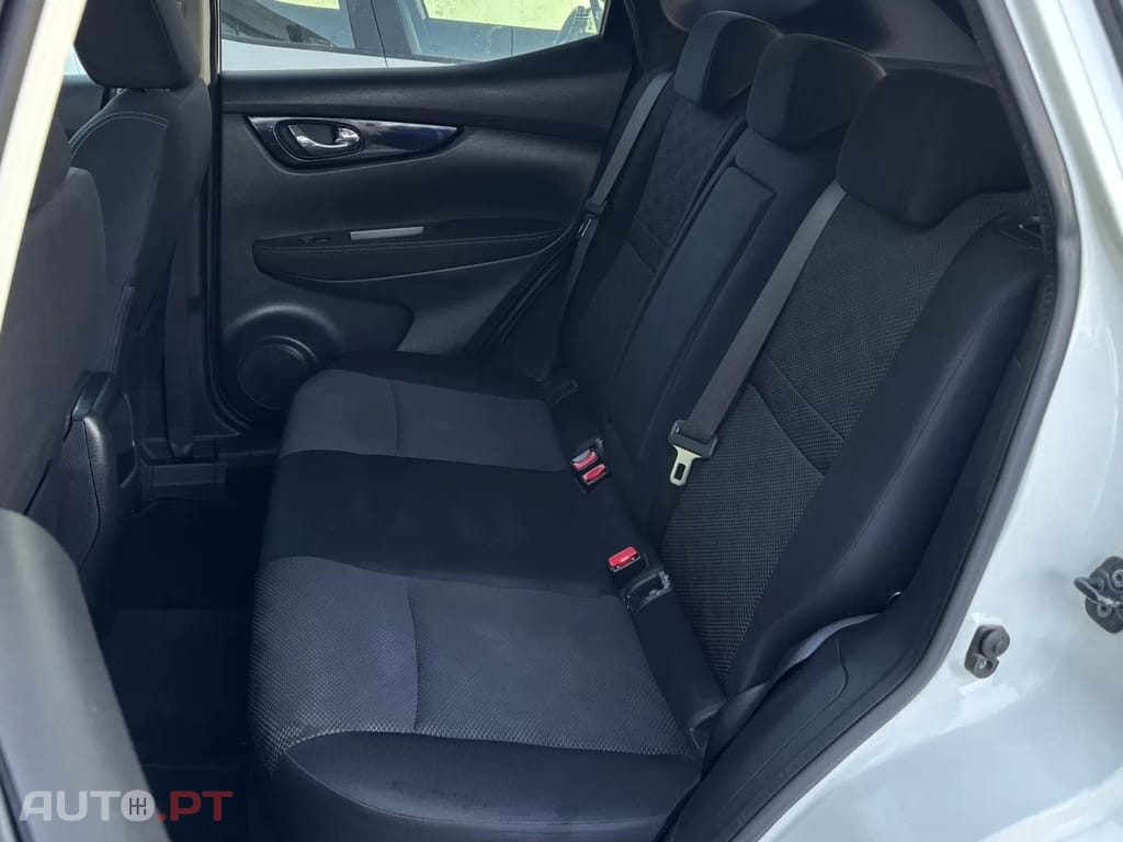 Nissan Qashqai 1.5 dCi N-Connecta Led