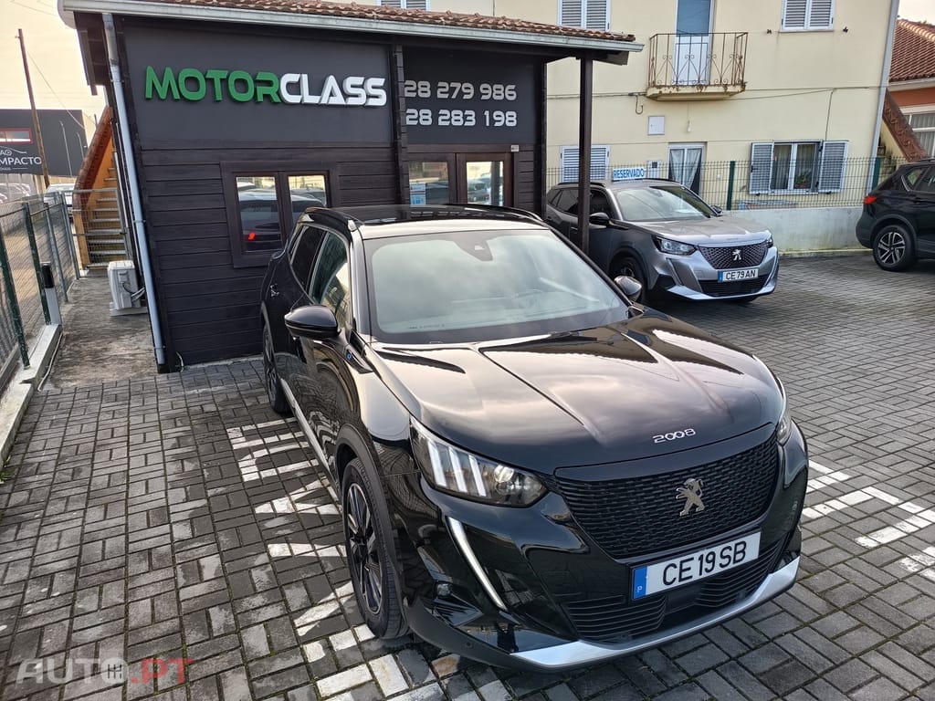 Peugeot E-2008 50 kWh GT