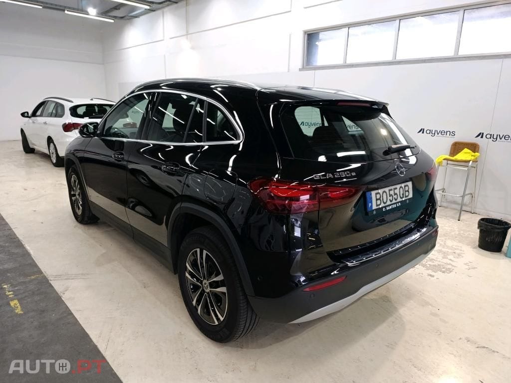 Mercedes-Benz GLA 250 e