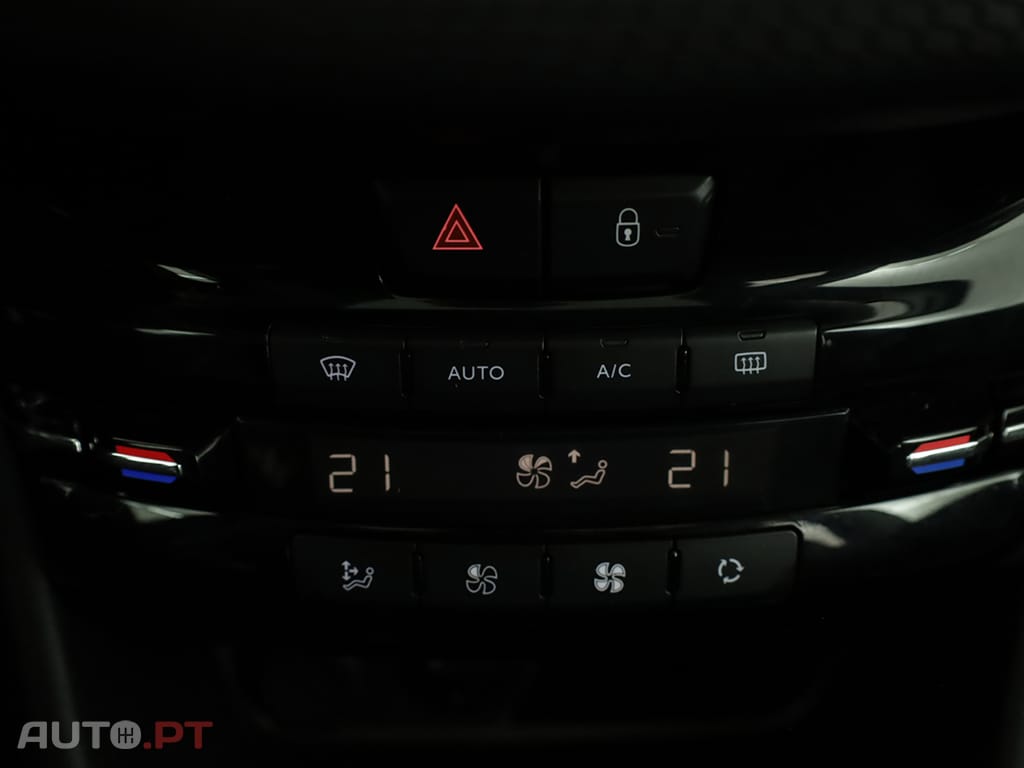 Peugeot 2008 2008 1.2 PureTech Crossway