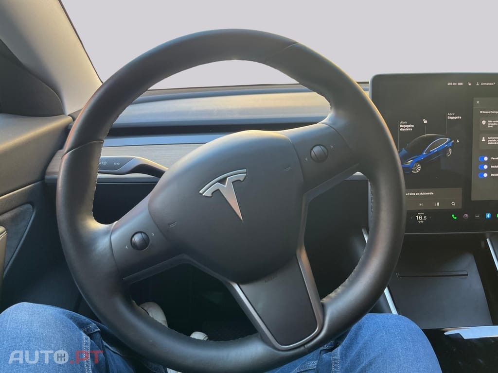 Tesla Model 3 PERFORMANCE 