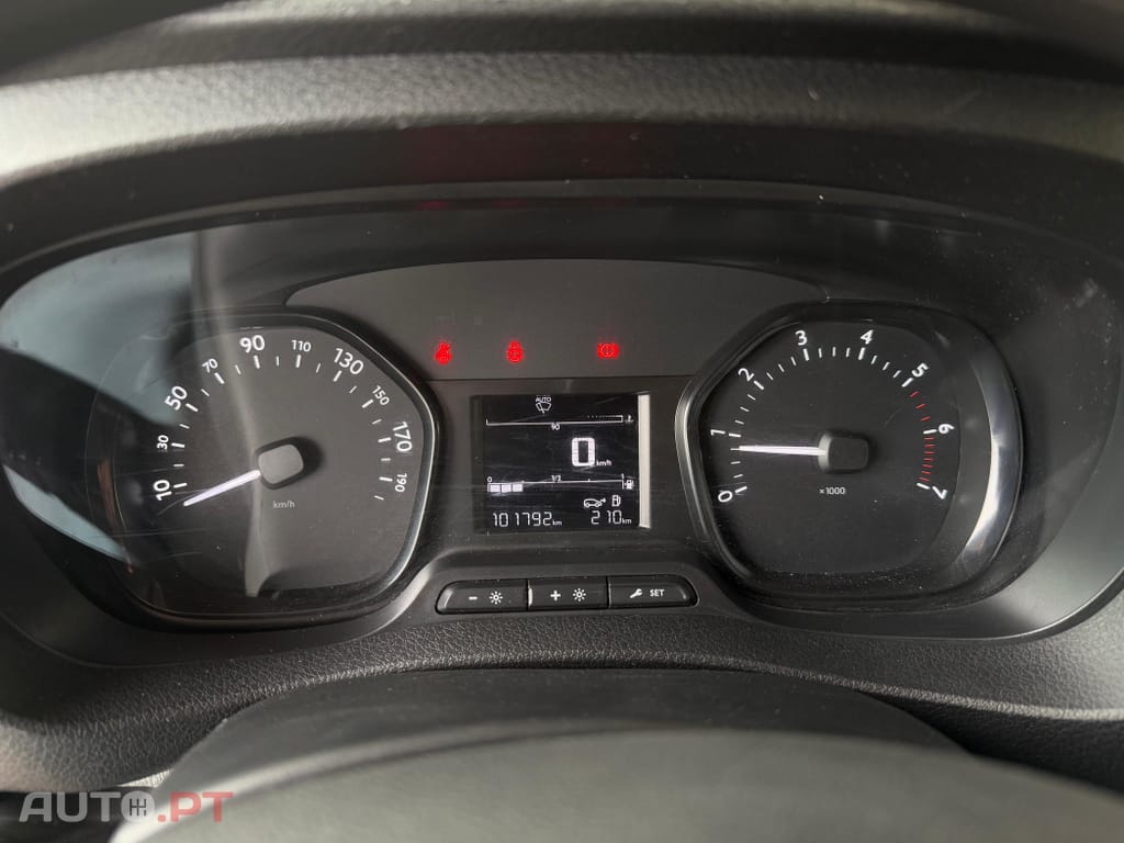 Opel Vivaro 1.5 CDTi L2H1 Essentia