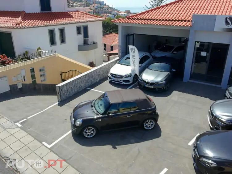 MINI Cabrio Cooper D