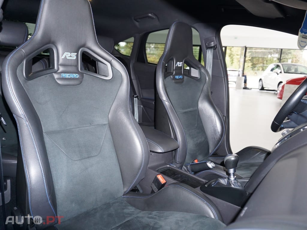 Ford Focus 2.3 EcoBoost S&S 4WD RS