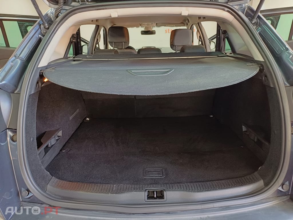 Renault Mégane Sport Tourer 1.5 dCi Limited SS