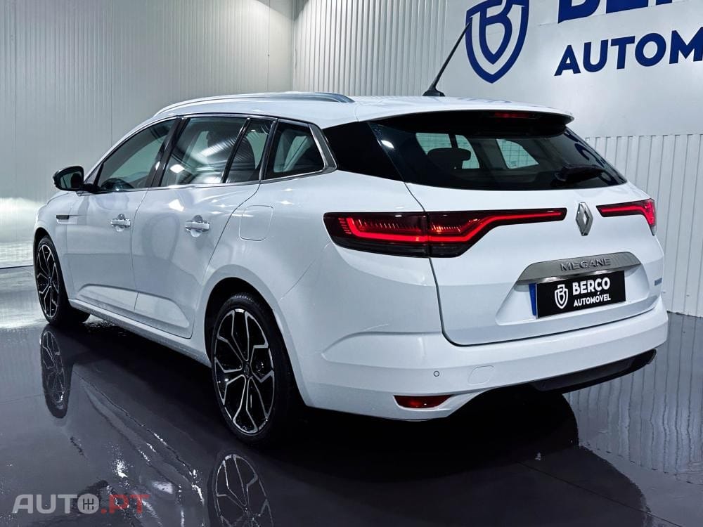 Renault Mégane ST HYBRID 1.6 TCE 160CV
