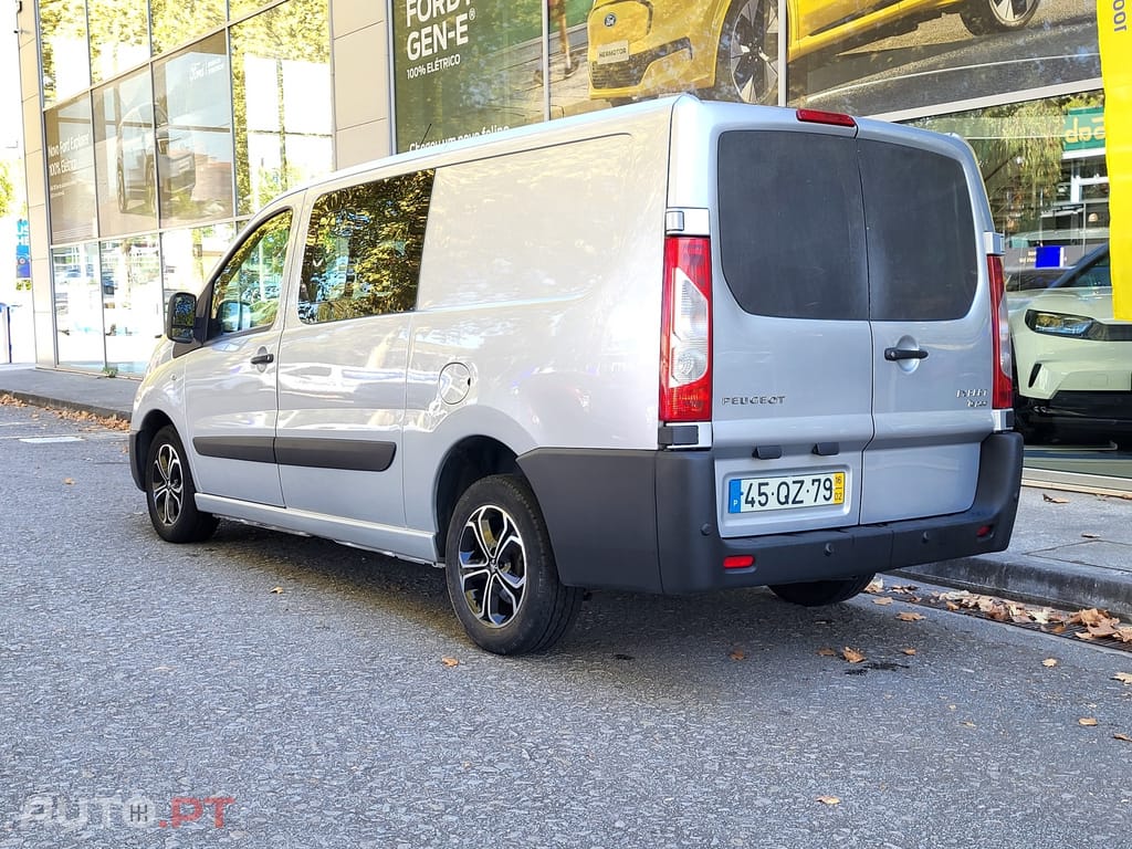 Peugeot Expert 2.0 HDi L2H1 Semi-Vidrado