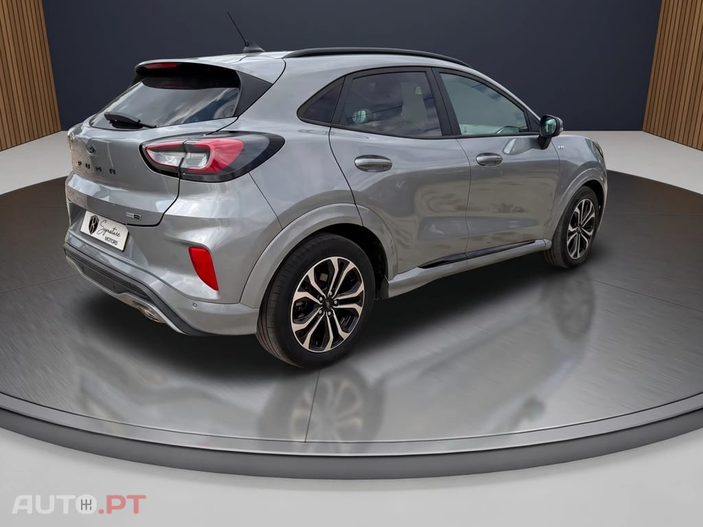 Ford Puma 1.0 EcoBoost MHEV ST-Line