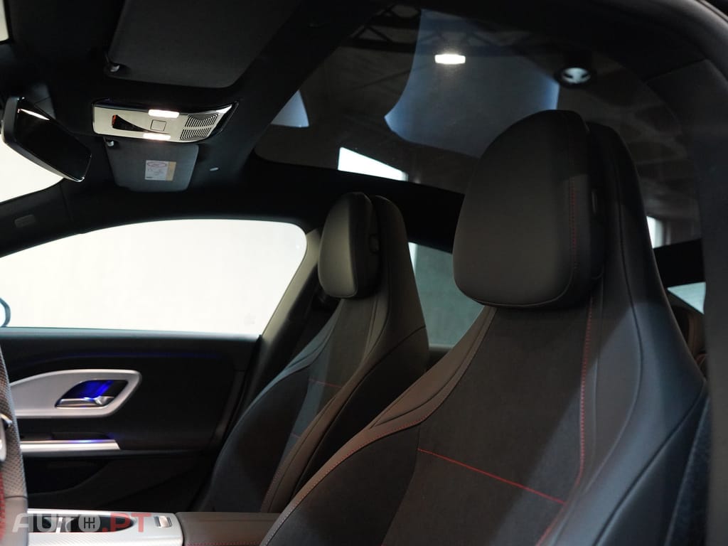 Mercedes-Benz CLA 250 com tecnologia EQ