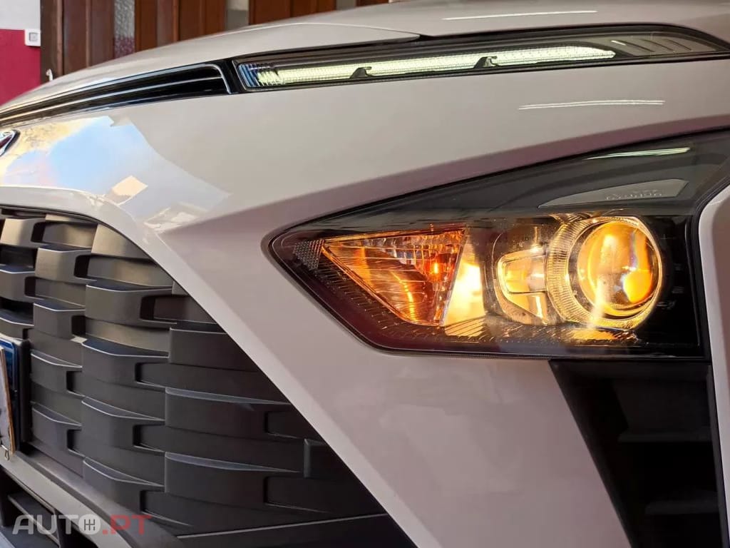 Hyundai Bayon 1.0 T-GDI 48V-Hybrid Premium