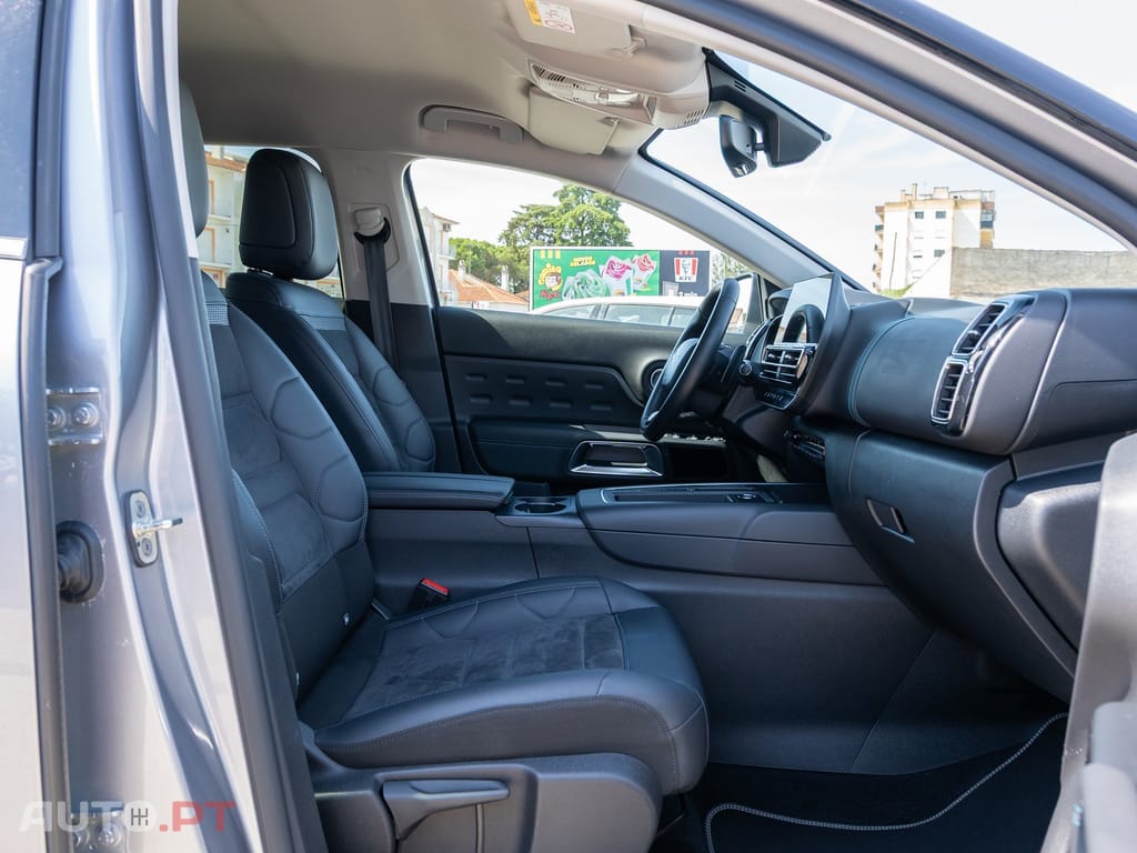 Citroen C5 Aircross 1.6 Hybrid Shine e-EAT8