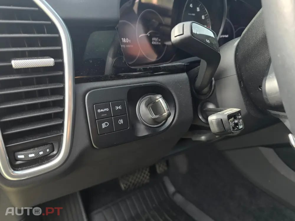 Porsche Cayenne E-Hybrid Tiptronic S