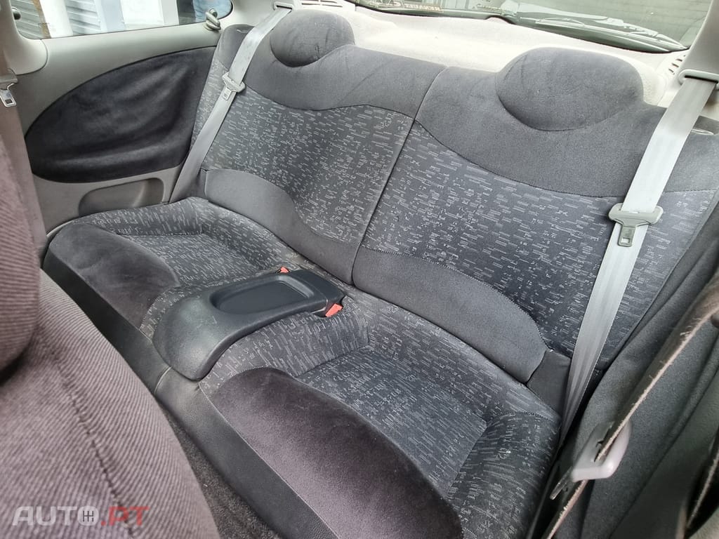 Renault Mégane Coupe 1.4 16V Sport