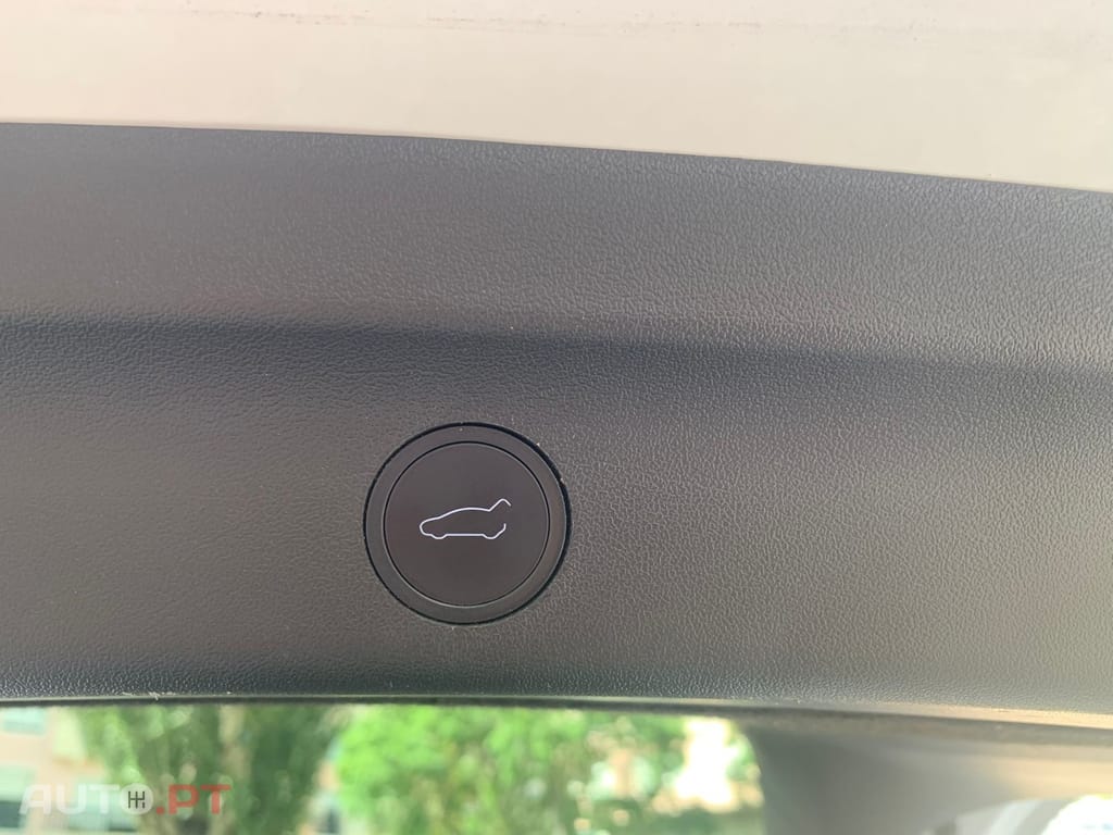 Tesla Model Y Performance Tração Integral