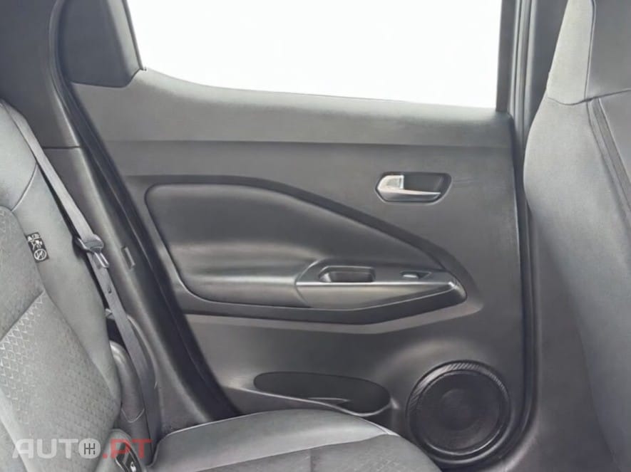 Nissan Juke 1.0 DIG-T N-Connecta
