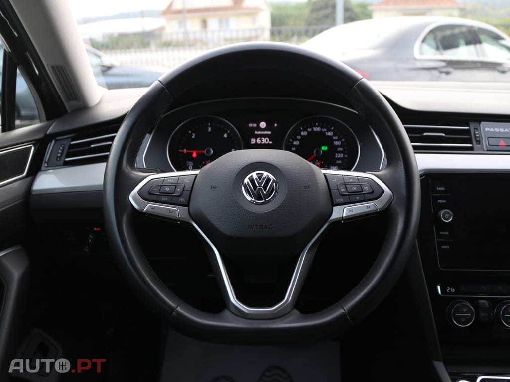 Volkswagen Passat Variant 2.0 TDi Business DSG