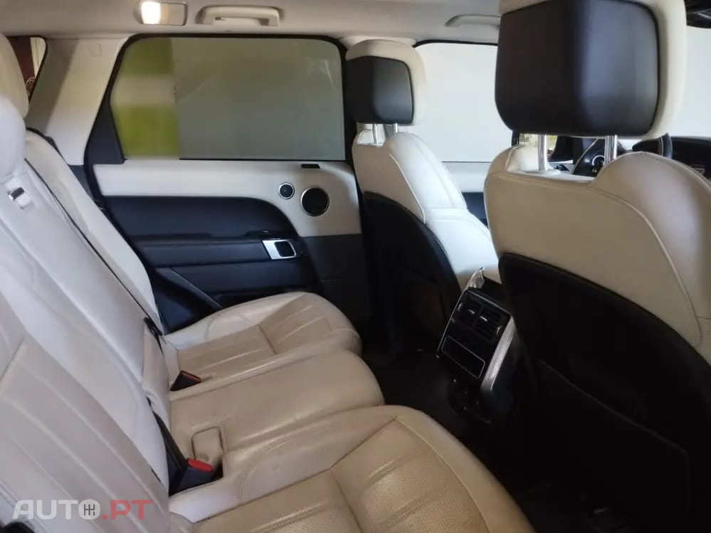 Land Rover Range Rover Sport P400e HSE Plug-In
