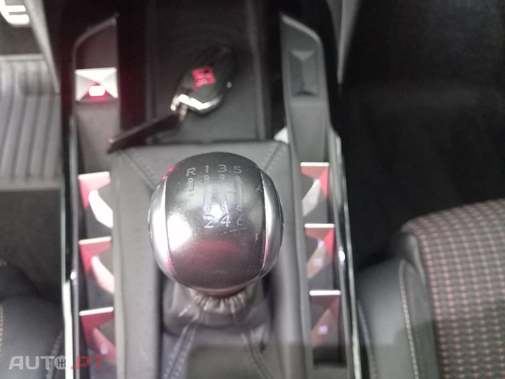 DS DS3 Crossback PureTech 100 PERFORMANCE LINE