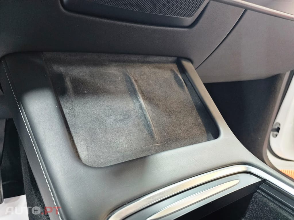 Tesla Model Y Tração Traseira