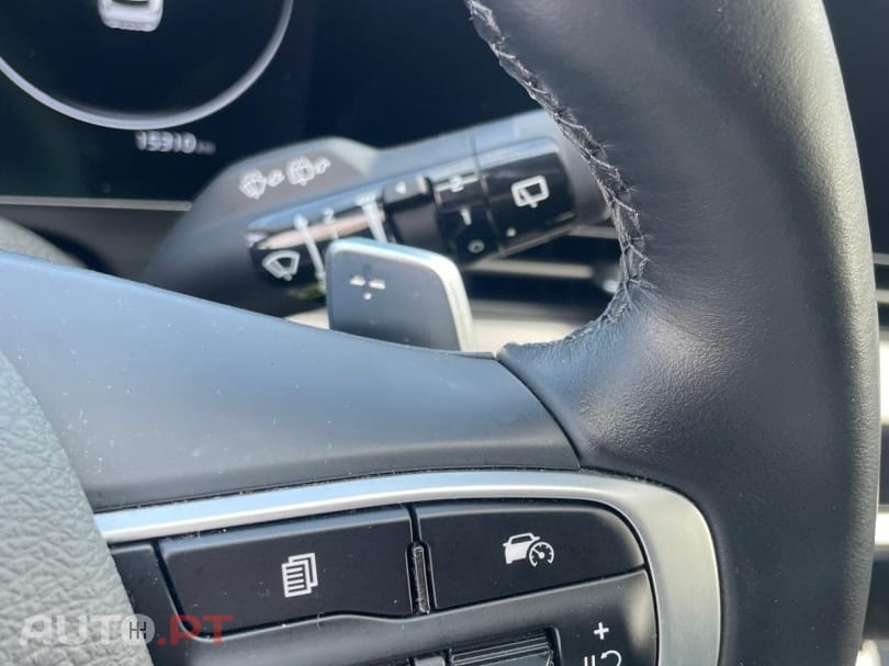 Kia Sportage 1.6 T-GDi HEV+SRF Tech