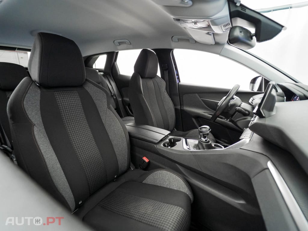 Peugeot 3008 1.5 BlueHDi Active Pack