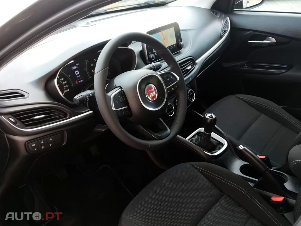 Fiat Tipo 1.3 M-Jet Lounge