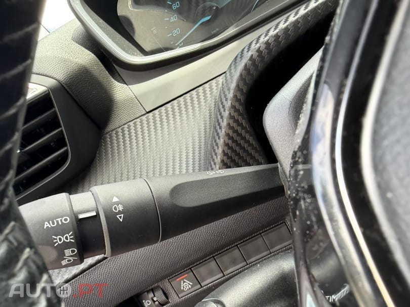 Peugeot E-208 50 kWh Allure
