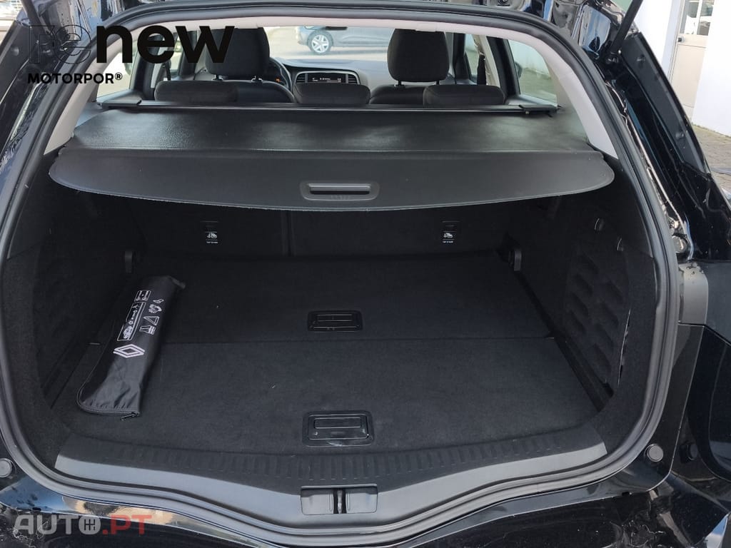 Renault Mégane Sport Tourer 1.5 BluedCi 115 Equilibre EDC