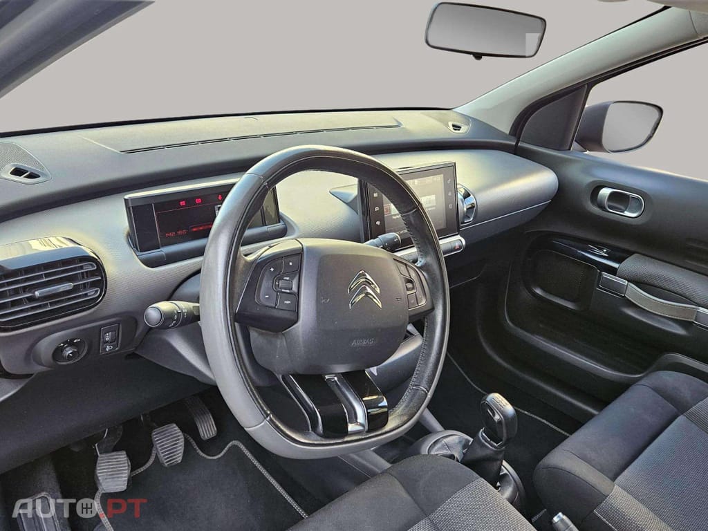 Citroen C4 Cactus 1.2 PureTech Shine