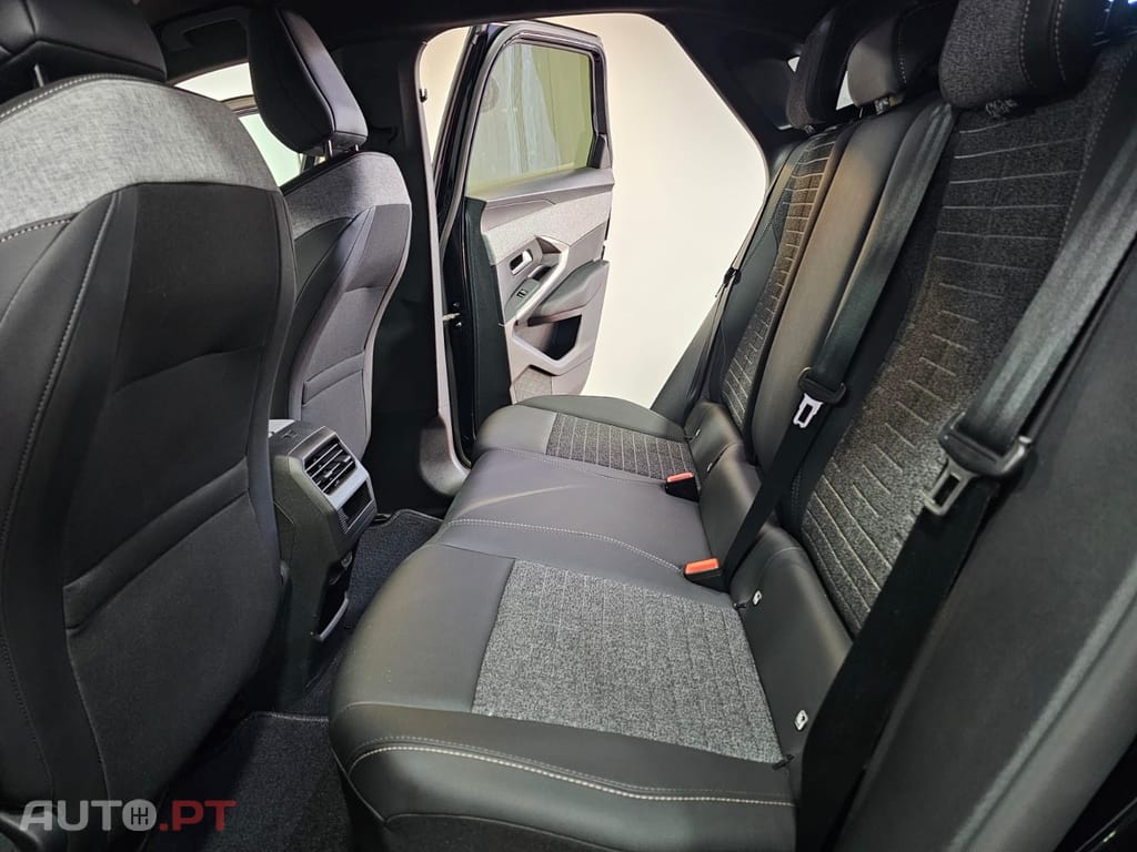 Peugeot 3008 1.2 Hybrid Allure Pack EAT8