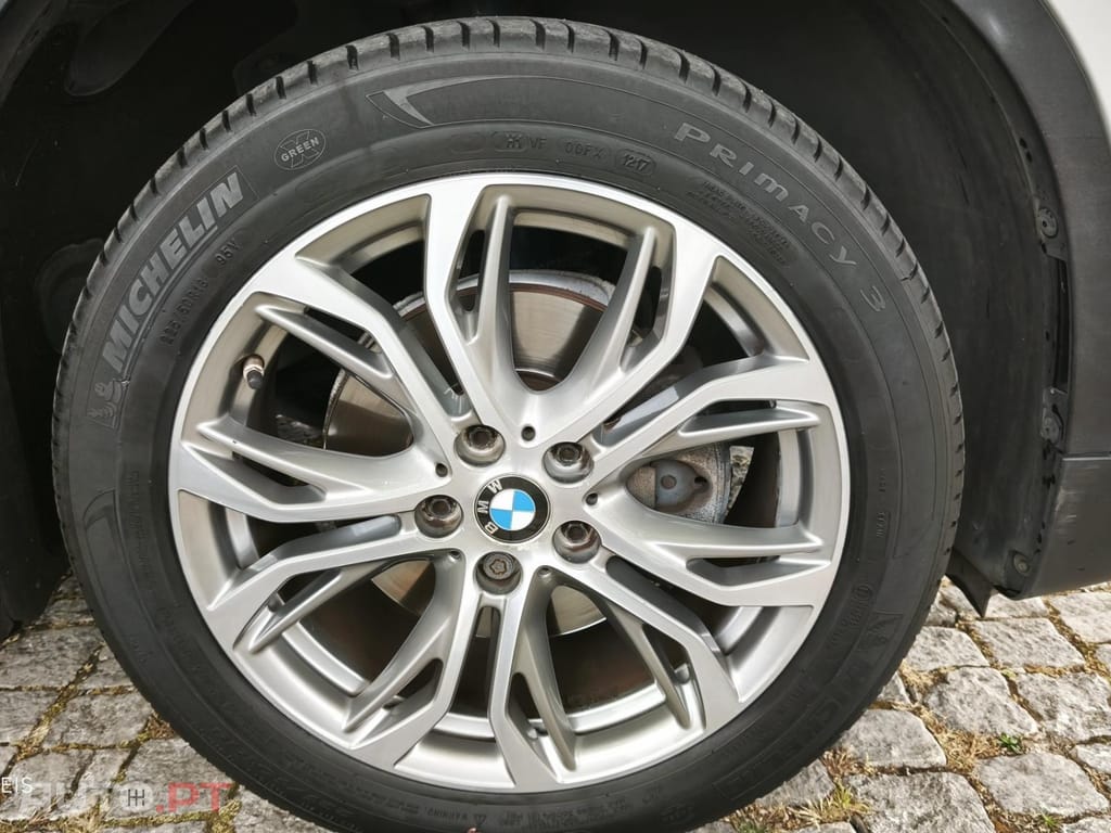 BMW X1 18 d sDrive Auto xLine