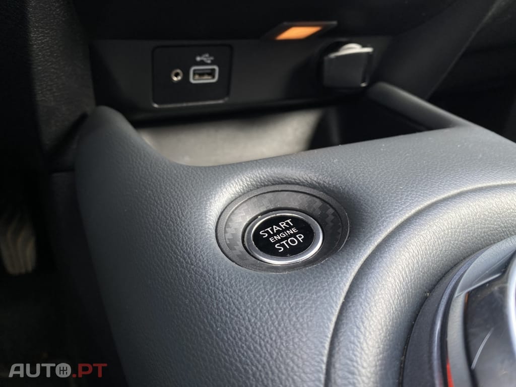 Nissan Juke 1.0 DIG-T N-Connecta