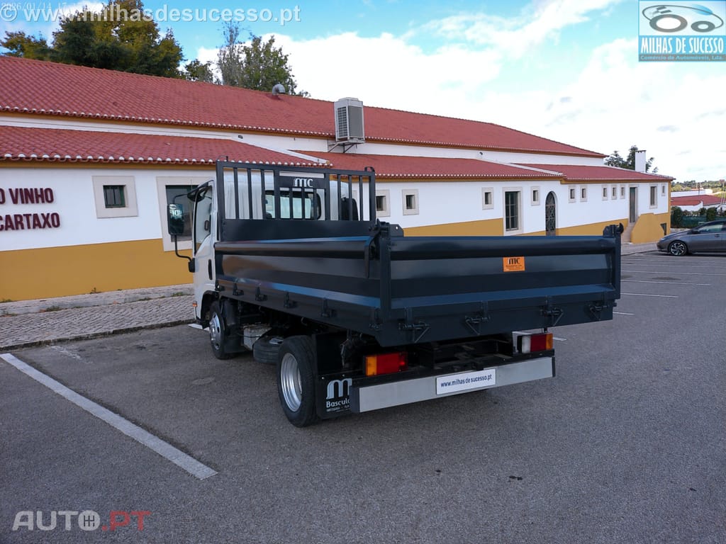 Isuzu Série N NLR 85 3.0 Tri-Basculante C/IVA