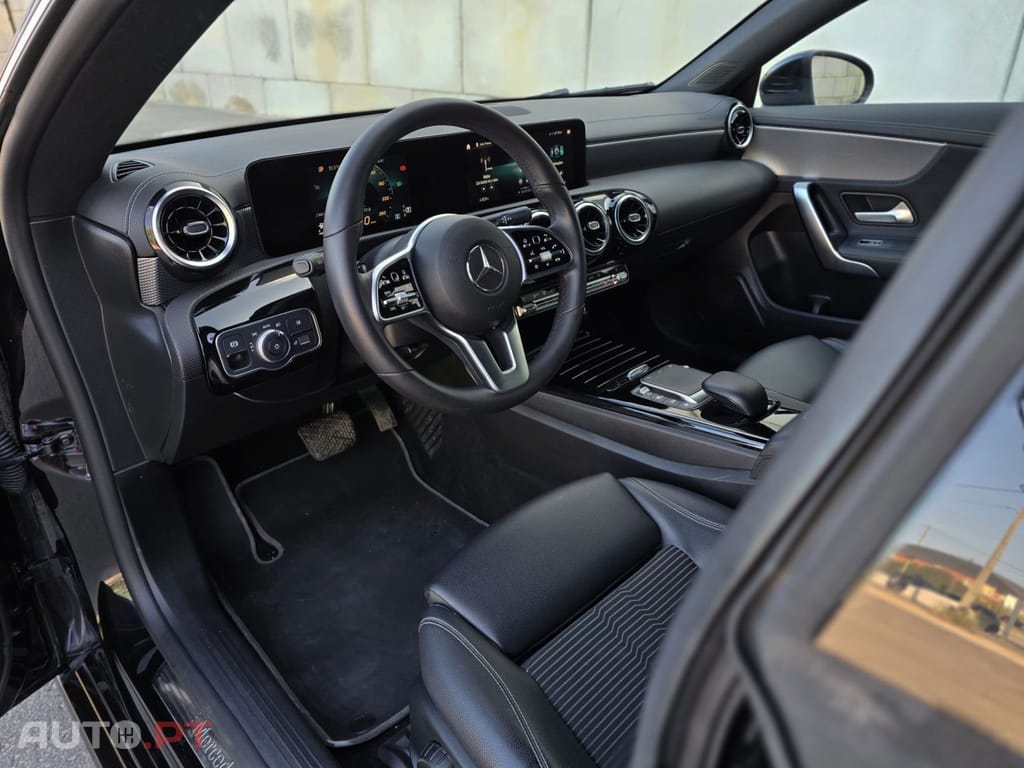 Mercedes-Benz CLA 180 d Shooting Brake Style Plus Aut.