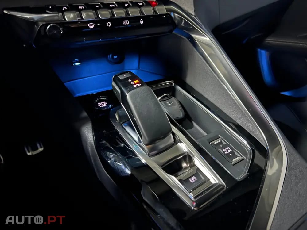 Peugeot 3008 1.6 Hybrid GT Pack e-EAT8