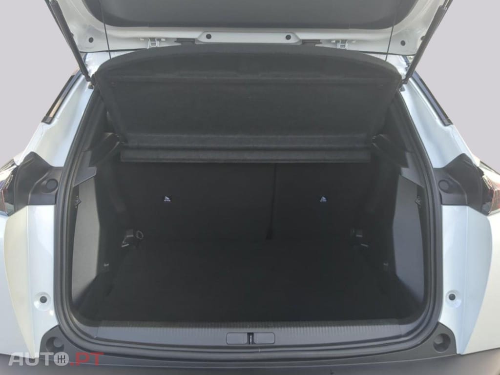 Peugeot E-2008 GT I.V.A DEDUTIVEL