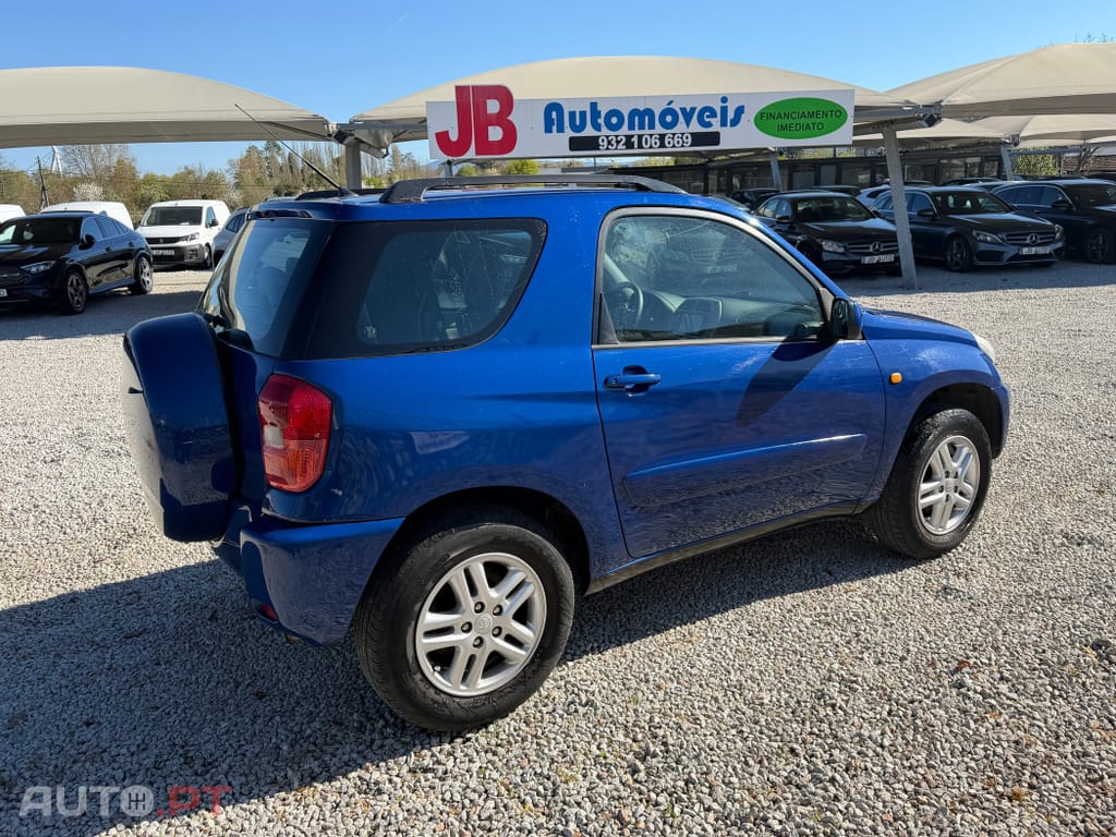 Toyota RAV4 2.0 VVT-i Pack 2