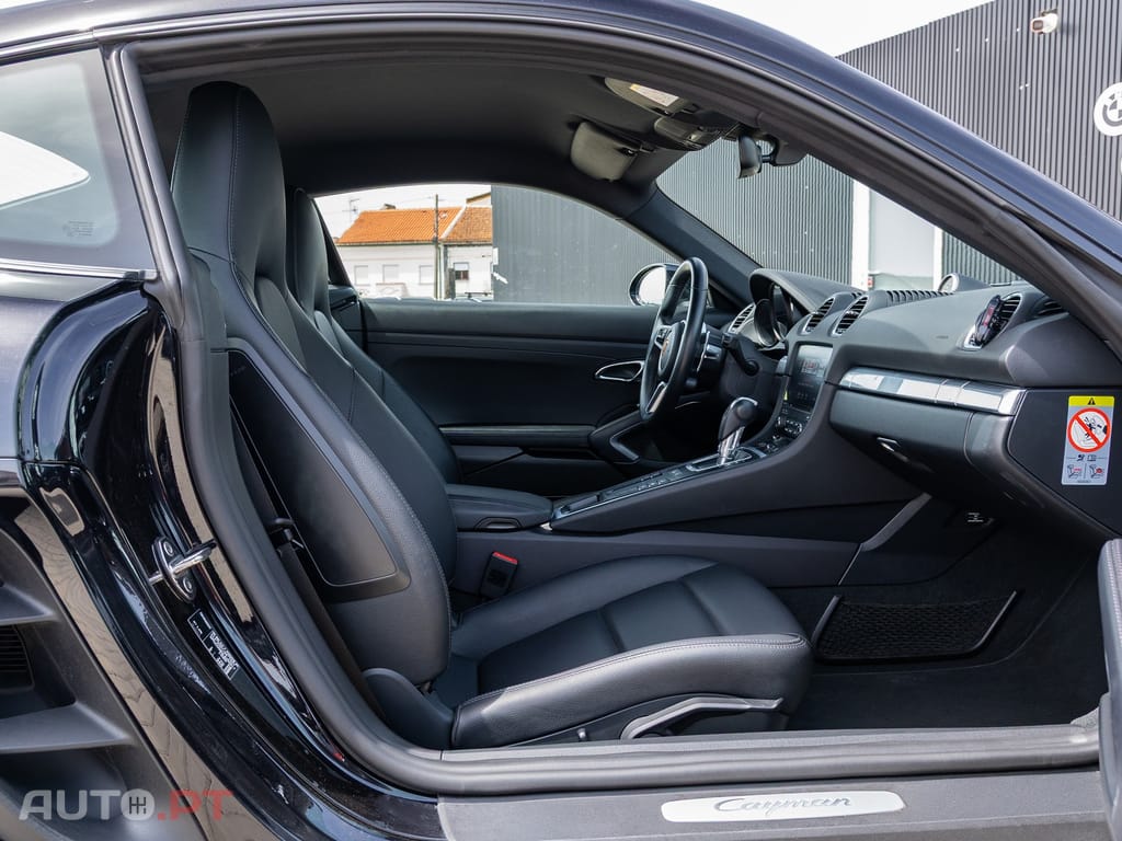 Porsche 718 2.0 T PDK