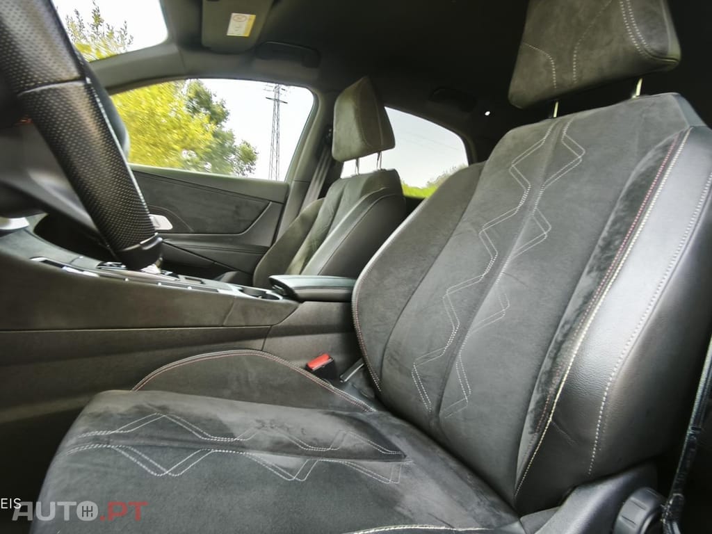 DS DS7 Crossback 1.5 BlueHDi Performance Line EAT8