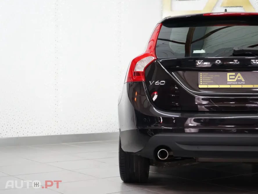 Volvo V60 1.6 D2 Momentum Eco
