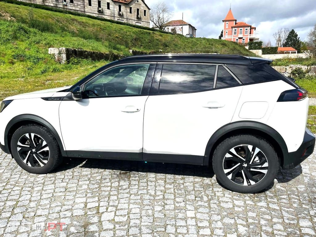 Peugeot 2008 1.2 PureTech GT Line EAT8