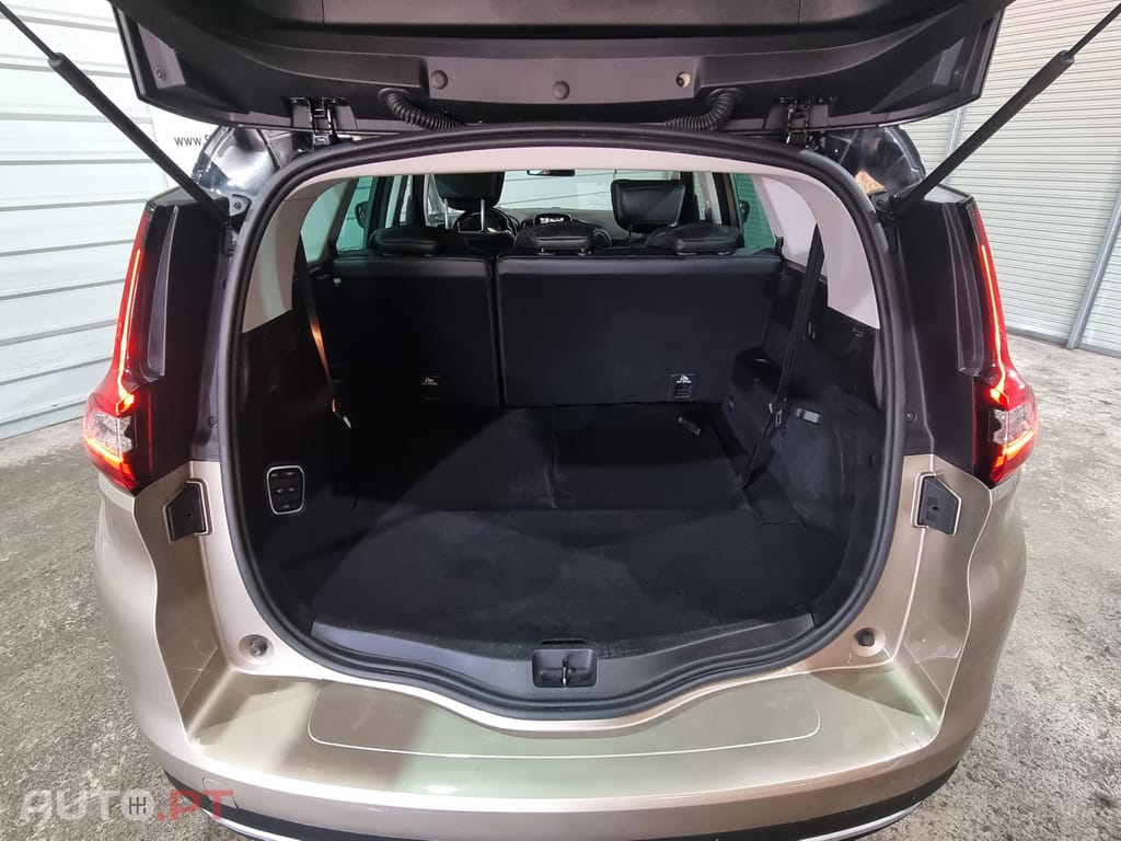 Renault Grand Scénic 1.6 dCi Bose Edition SS