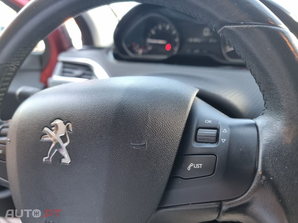 Peugeot 208 1.2 PureTech Active