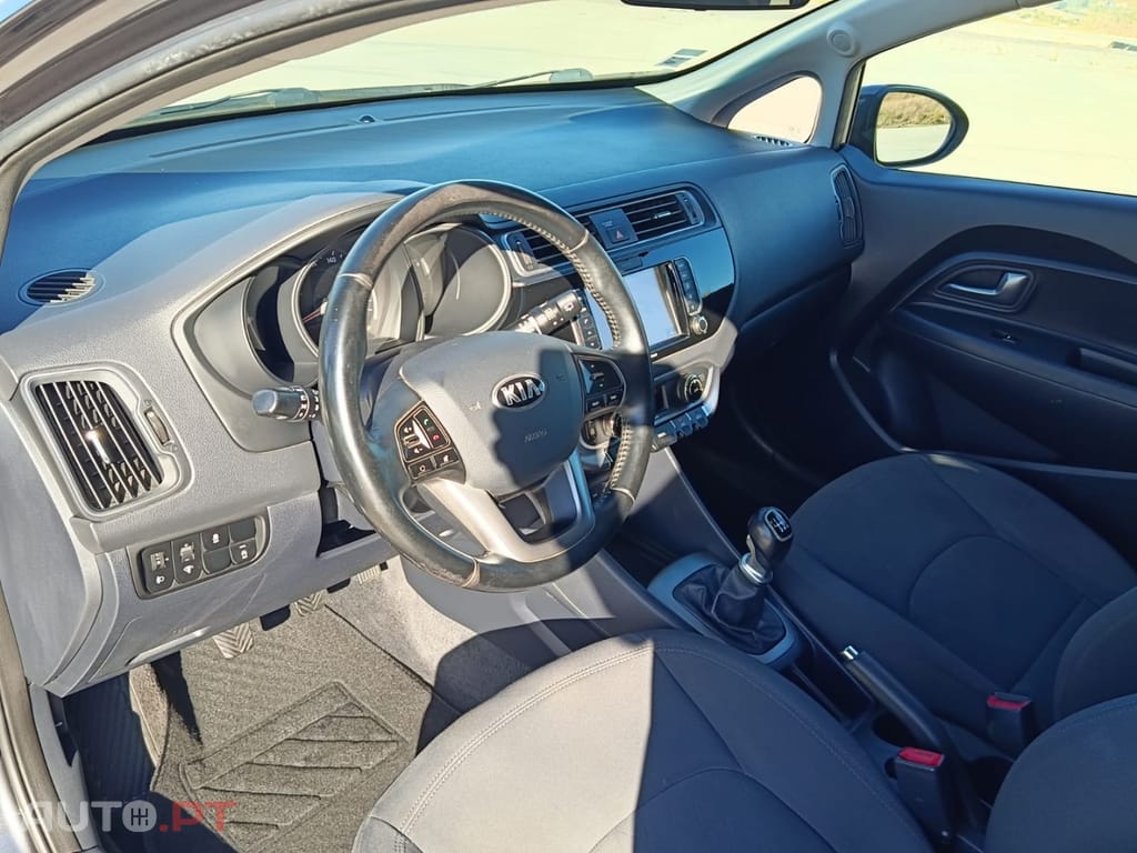 Kia Rio 1.1 CRDi TX ISG