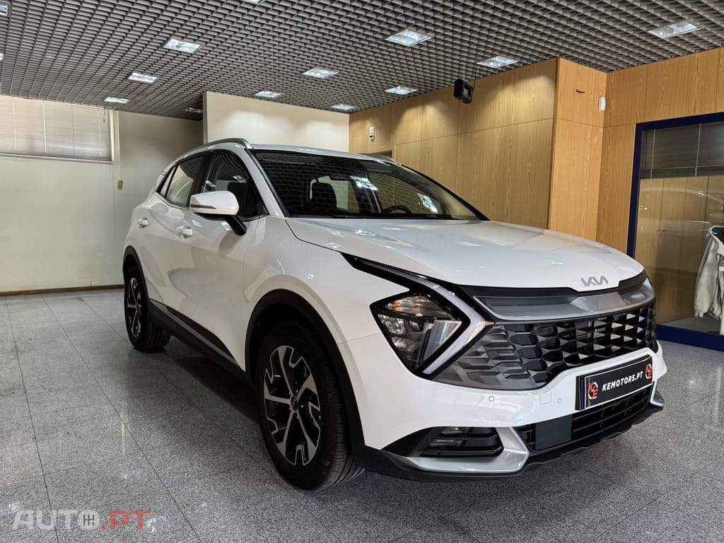 Kia Sportage 1.6 T-GDi HEV Tech