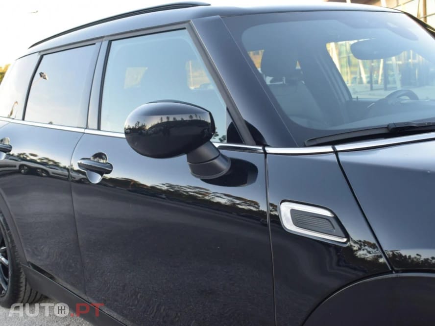 MINI Clubman Cooper D Premium Final Edition Auto