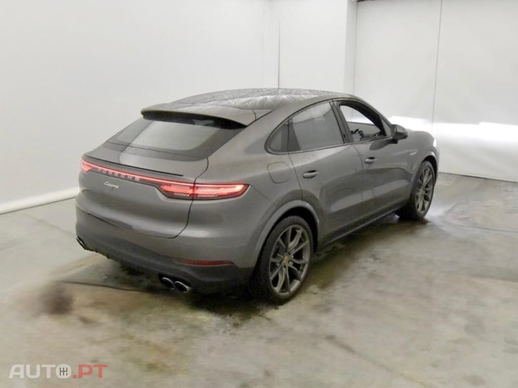 Porsche Cayenne E-Hybrid