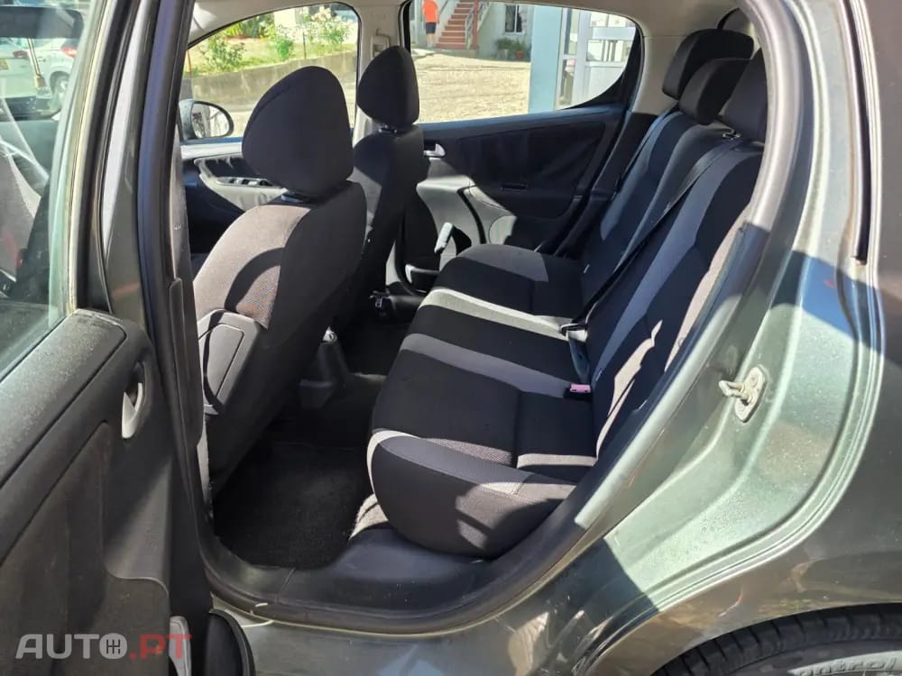 Peugeot 207 1.4 HDi Active