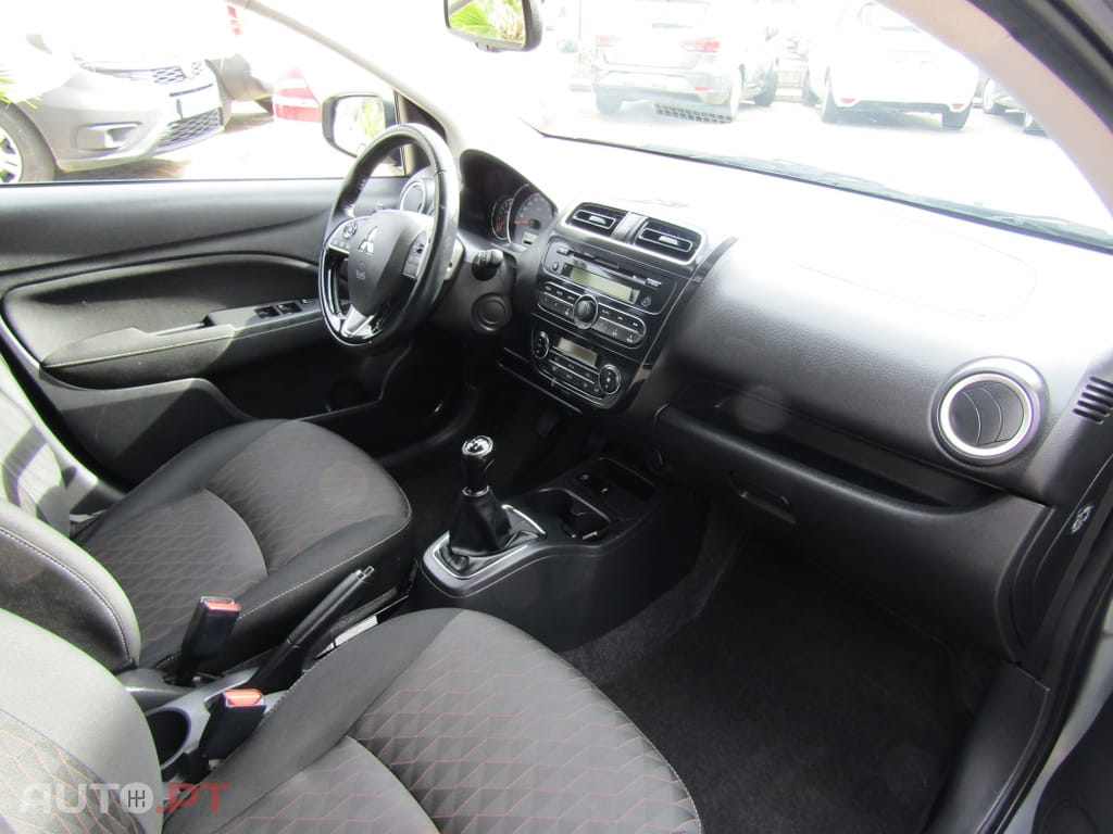 Mitsubishi Space Star Sport