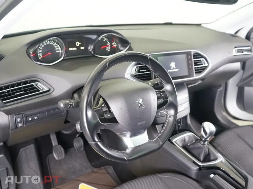 Peugeot 308 SW 1.6 BlueHDi Allure